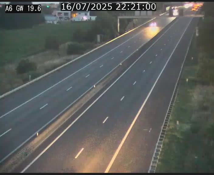 Traffic live webcam Luxembourg - Steinfort - A6 - BK 19.6 - direction Belgique