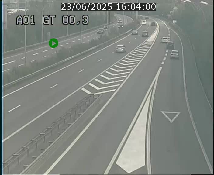 Traffic live webcam Luxembourg Croix de Gasperich - A1 direction Kirchberg - BK 0.3