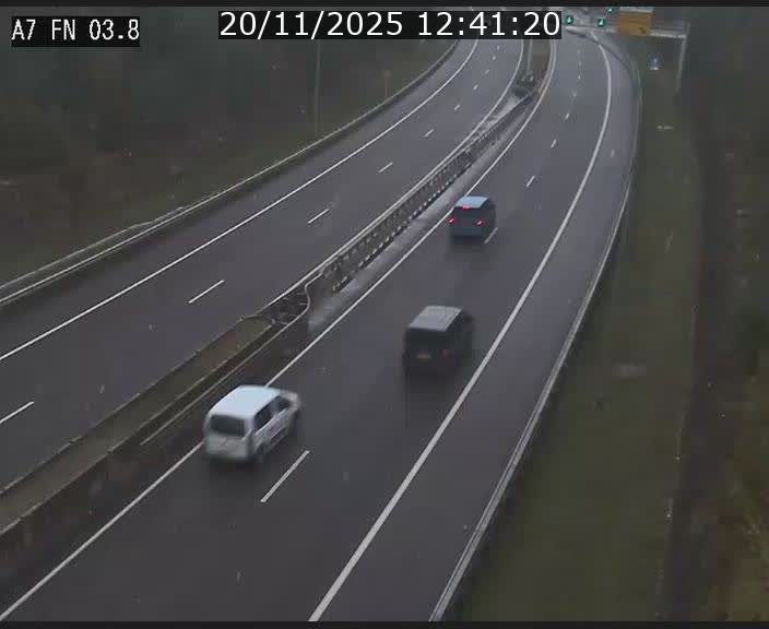 Caméra autoroute Luxembourg A7 - Passage à gibier Rëngelbour - direction Tunnel Stafelter