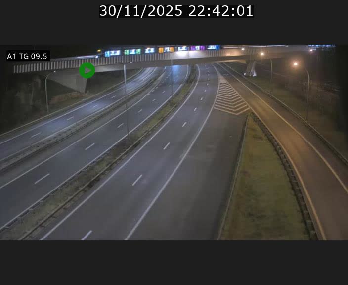 Traffic live webcam Luxembourg Jonction Grünewald - A1 direction Luxembourg-ville - BK 9.5