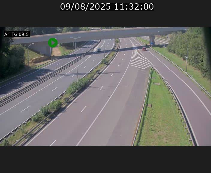 Traffic live webcam Luxembourg Jonction Grünewald - A1 direction Luxembourg-ville - BK 9.5