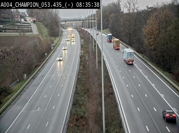 Webcam E411 à Champion, à proximité de Namur. Vue orientée vers Bruxelles