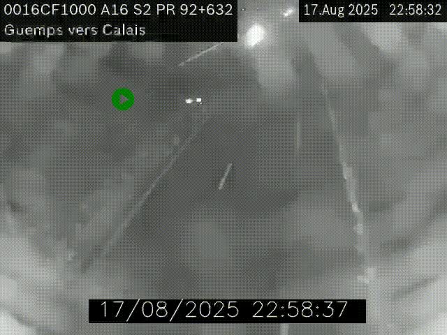 Webcam A16 juste après l'aire de repos d'Offekerque à Guemps. Vue orientée vers Calais