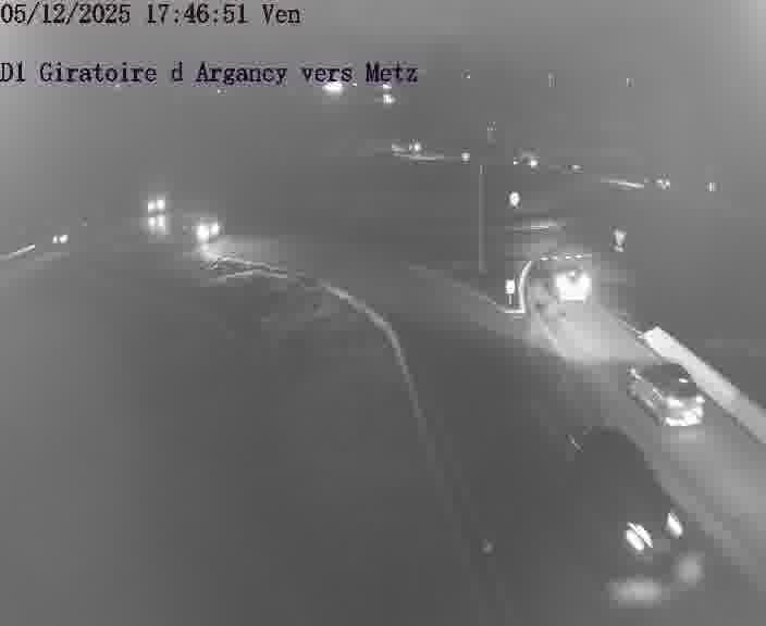 Webcam installée le long de D1 (France) à Argancy, pointée vers Metz, utile pour suivre précisément les conditions de trafic.