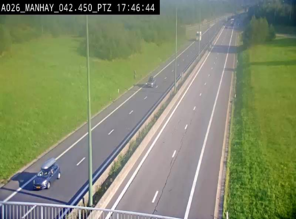 Webcam autoroute A26/E25 à hauteur de Manhay, à la jonction avec la N651 en direction de Liège - BK 42.4