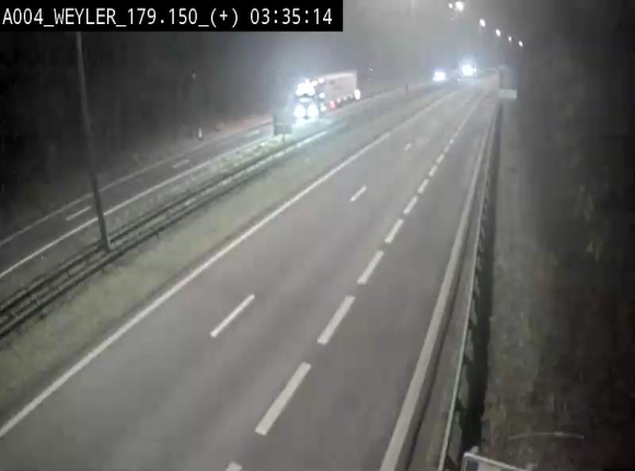 Webcam entre la sortie Arlon et la sortie Weyler sur l'E411. Vue orientée vers Luxembourg