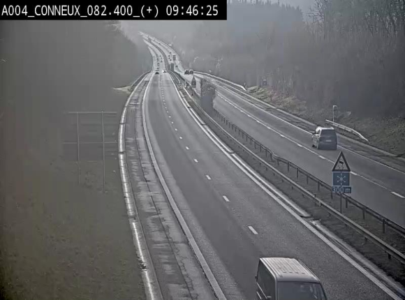 Webcam à hauteur de Conneux sur l'E411 en direction du sud de la Belgique