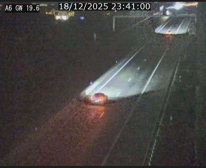 Traffic live webcam Luxembourg - Steinfort - A6 - BK 19.6 - direction Belgique