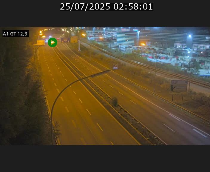 Traffic live webcam Luxembourg Senningerberg - A1 direction Allemagne - BK 12.3