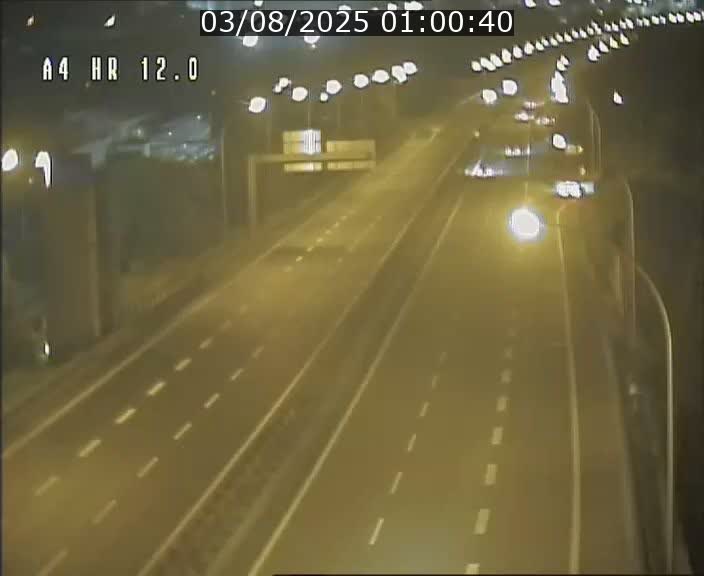 Traffic live webcam Luxembourg Jonction Foetz - A4 - BK 12.0 - direction Esch sur Alzette