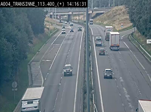 Webcam dans les Ardennes sur l'E411 à hauteur de Transinne. Vue orientée vers le sud de la Belgique