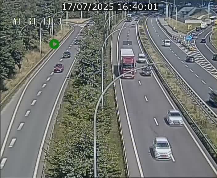 Traffic live webcam Luxembourg Senningerberg - A1 direction Allemagne - BK 11.3