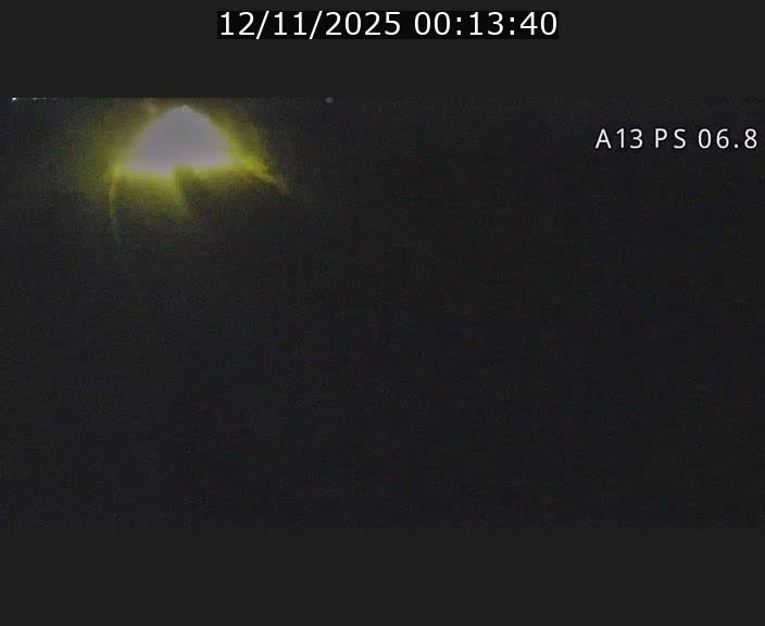 Traffic live webcam Luxembourg Ehlerange - A13 direction Esch-sur-Alzette - BK 6.8