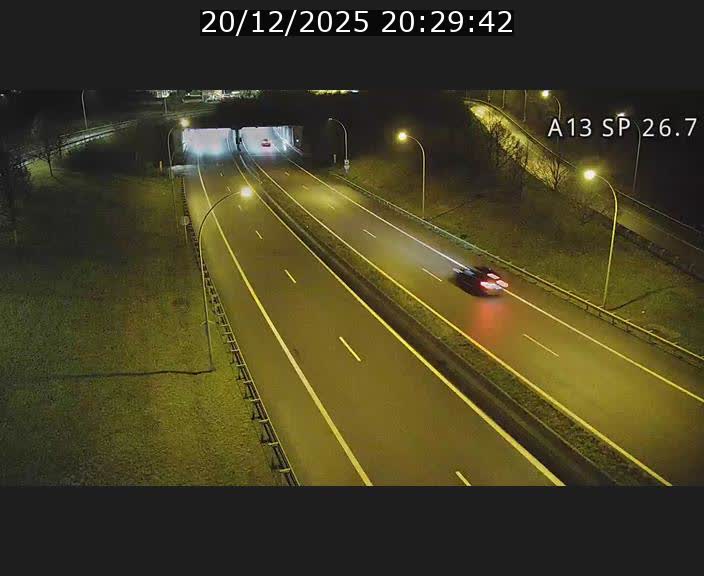 Traffic live webcam Luxembourg Frisange - A13 direction Luxembourg-ville - BK 26.7