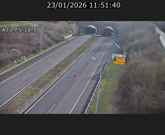 Webcam autoroute A13 à l'entrée ouest du tunnel Markusbierg à Schengen. Vue orientée vers Mondorf-les-Bains
