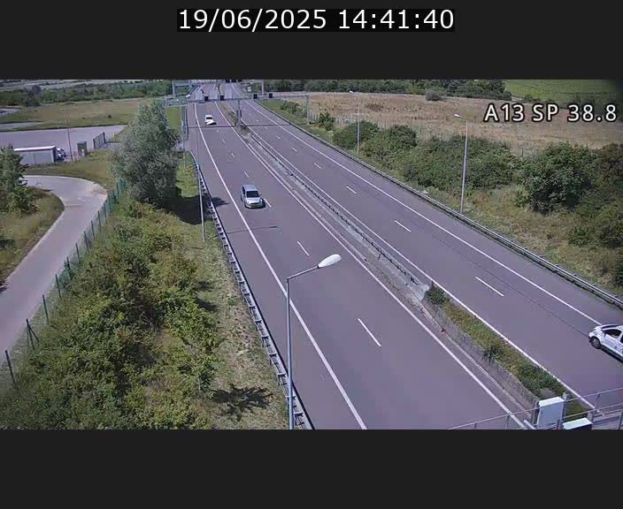 Webcam autoroute A13 à l'entrée ouest du tunnel Markusbierg à Schengen. Vue orientée vers le tunnel et l'Allemagne