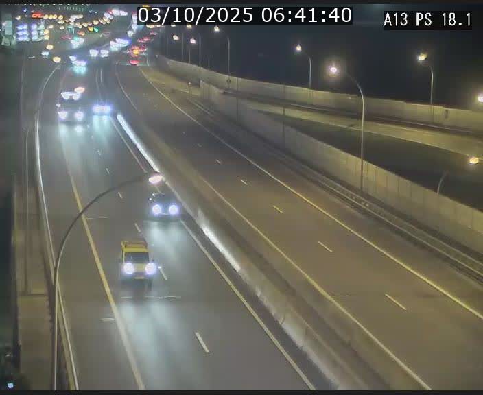 Traffic live webcam Luxembourg Dudelange - A13 direction Croix de Bettembourg - BK 18.1