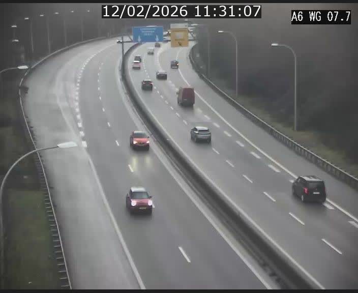 Traffic live webcam Luxembourg - Bridel - A6 - BK 7.7 - direction Belgique