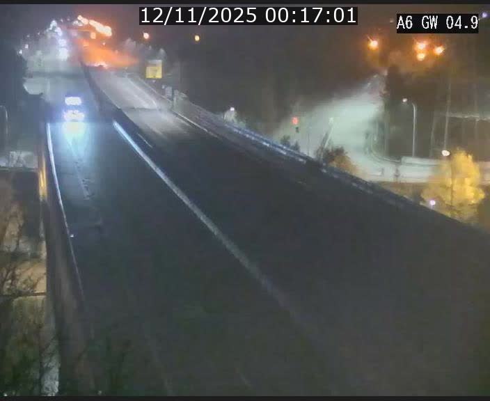 Traffic live webcam Luxembourg Croix de Cessange - A6 - BK 4.9 - direction Belgique