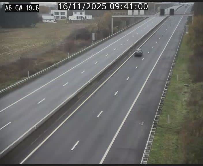 Traffic live webcam Luxembourg - Steinfort - A6 - BK 19.6 - direction Belgique