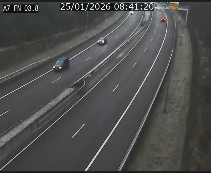 Caméra autoroute Luxembourg A7 - Passage à gibier Rëngelbour - direction Tunnel Stafelter