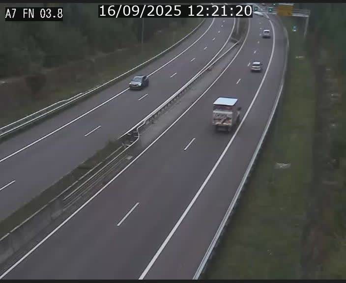 Caméra autoroute Luxembourg A7 - Passage à gibier Rëngelbour - direction Tunnel Stafelter