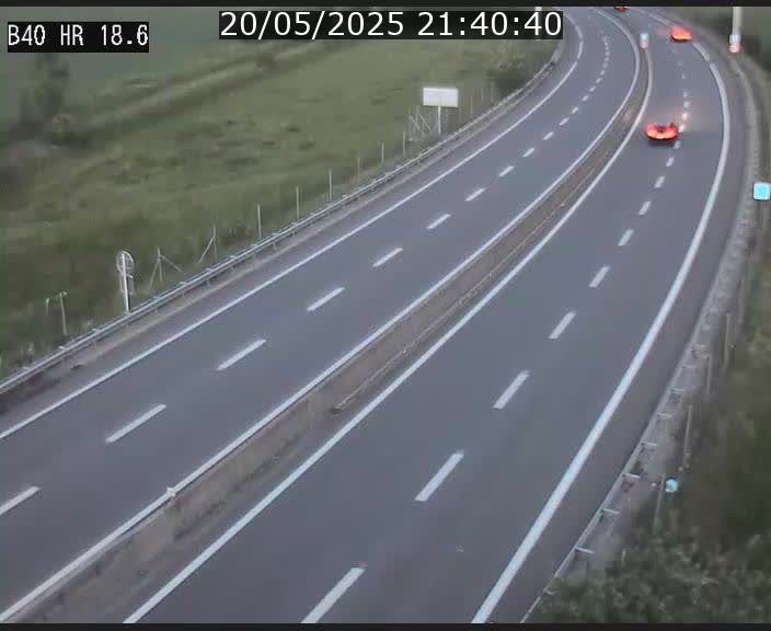 Webcam sur la route de liaison entre Micheville et Esch-Belval à la frontière entre le Luxembourg et la France. Vue orientée vers la Lorraine.