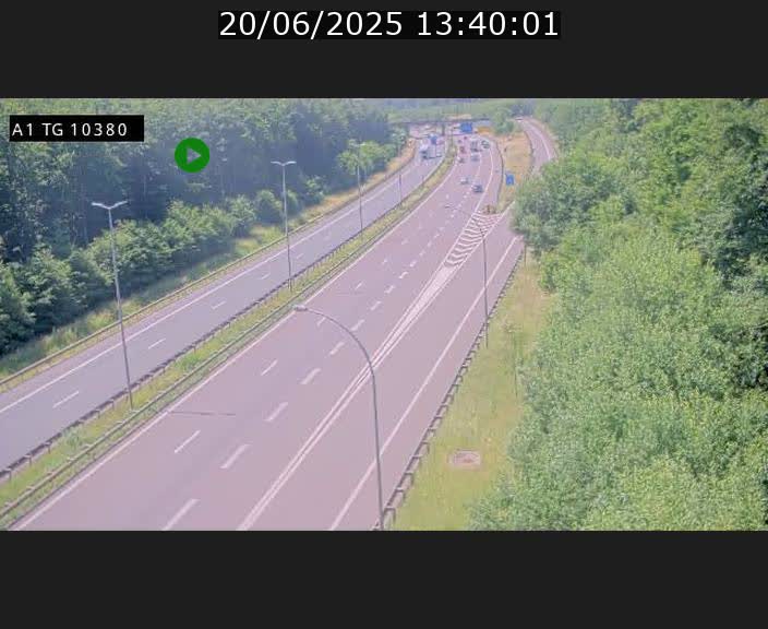 Traffic live webcam Luxembourg Senningerberg - A1 direction Luxembourg Kirchberg - BK 10.3