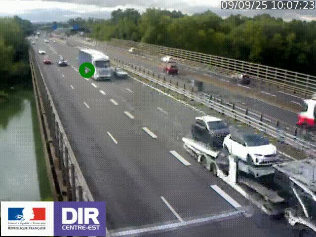 Caméra trafic à la jonction entre l'A46 (Rocade-est de Lyon) et l'A42 à hauteur de Vault-en-Velin en direction de Marseille
