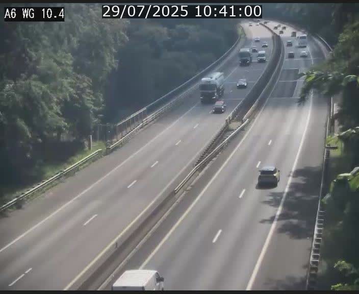 Traffic live webcam Luxembourg Mamer - A6 - BK 10.4 - direction Luxembourg/France/Allemagne