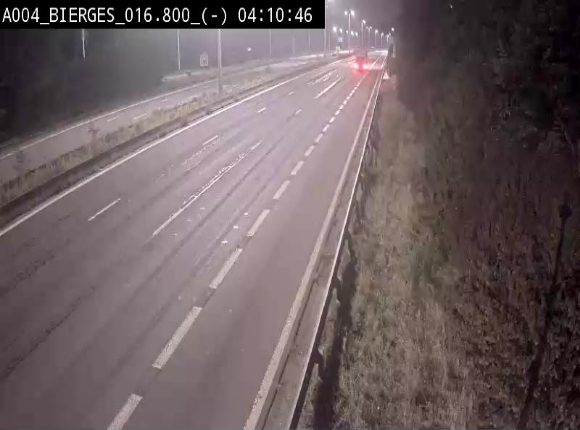 Webcam E411(A4) à Wavre, à hauteur de la sortie 5 Bierges. Vue orientée vers Bruxelles