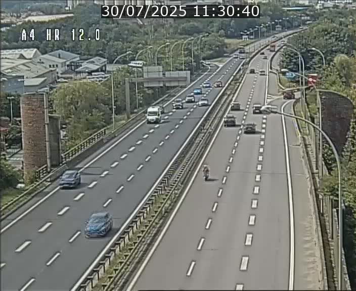 Traffic live webcam Luxembourg Jonction Foetz - A4 - BK 12.0 - direction Esch sur Alzette