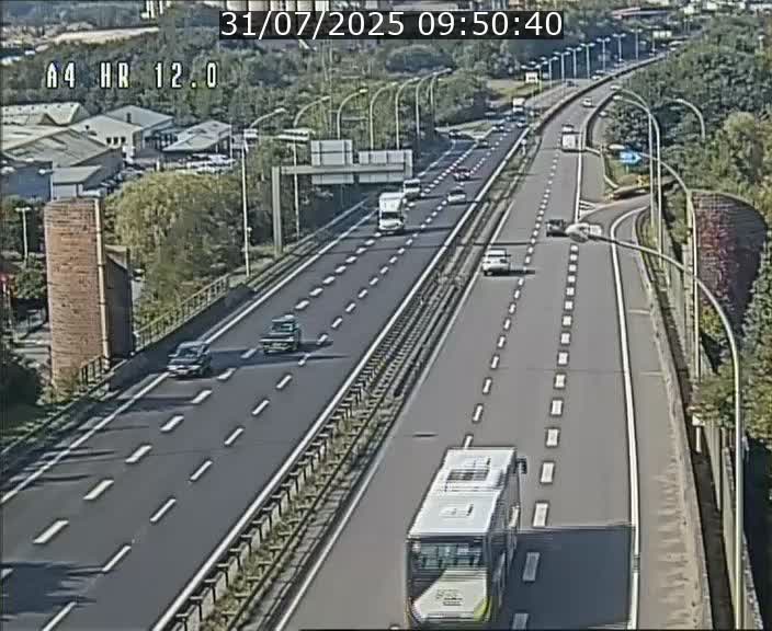 Traffic live webcam Luxembourg Jonction Foetz - A4 - BK 12.0 - direction Esch sur Alzette