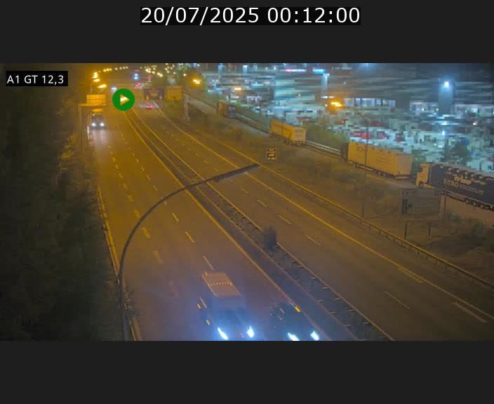 Traffic live webcam Luxembourg Senningerberg - A1 direction Allemagne - BK 12.3