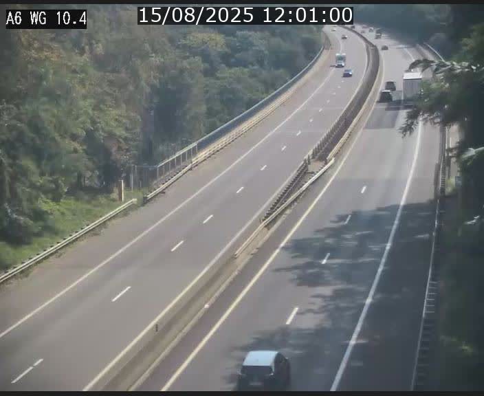 Traffic live webcam Luxembourg Mamer - A6 - BK 10.4 - direction Luxembourg/France/Allemagne