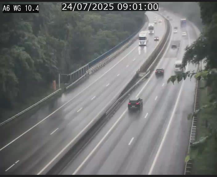 Traffic live webcam Luxembourg Mamer - A6 - BK 10.4 - direction Luxembourg/France/Allemagne
