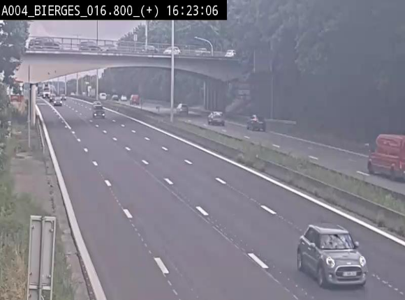 Webcam à Wavre, à hauteur de la sortie 5 Bierges. Vue orientée vers Namur