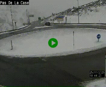 Webcam sur la N22 au niveau du poste frontière entre la France et Andorre à proximité de Pas de la Case à plus de 2000 mètres d'altitude