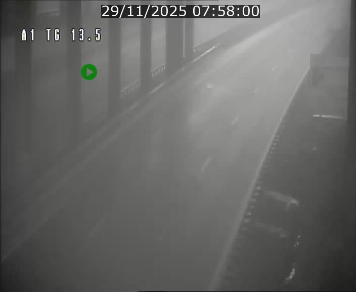 Traffic live webcam Luxembourg Senningen - A1 direction Luxembourg - BK 13.5