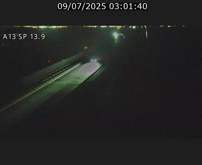 Traffic live webcam Luxembourg Kayl - A13 direction Esch-sur-Alzette/Luxembourg-ville - BK 13.9