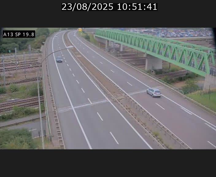 Traffic live webcam Luxembourg Croix de Bettembourg - A13 direction Esch-sur-Alzette - BK 19.8
