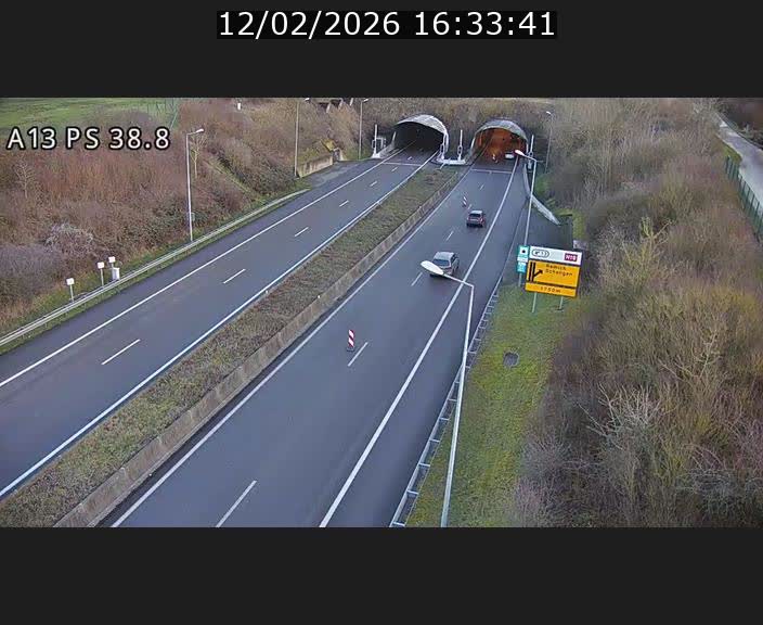Webcam autoroute A13 à l'entrée ouest du tunnel Markusbierg à Schengen. Vue orientée vers Mondorf-les-Bains