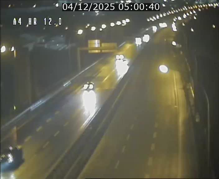 Traffic live webcam Luxembourg Jonction Foetz - A4 - BK 12.0 - direction Esch sur Alzette