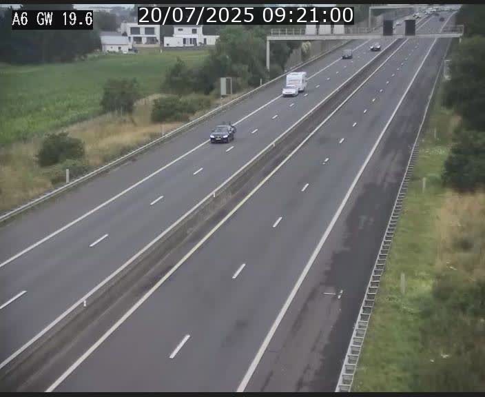 Traffic live webcam Luxembourg - Steinfort - A6 - BK 19.6 - direction Belgique