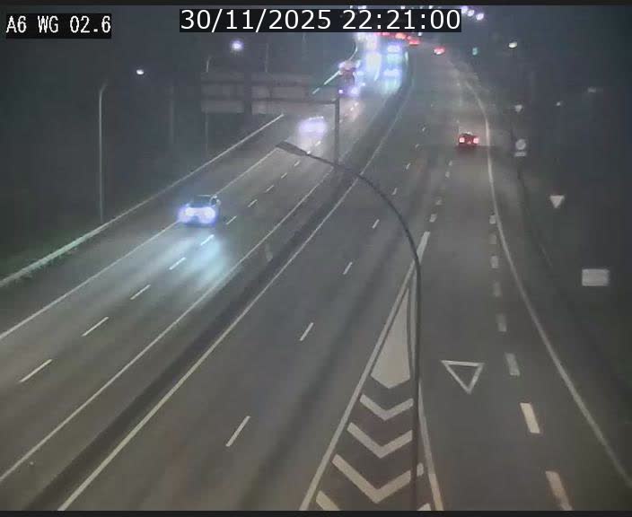 Traffic live webcam Luxembourg Croix de Cessange - A6 - BK 2.6 - direction France/Allemagne