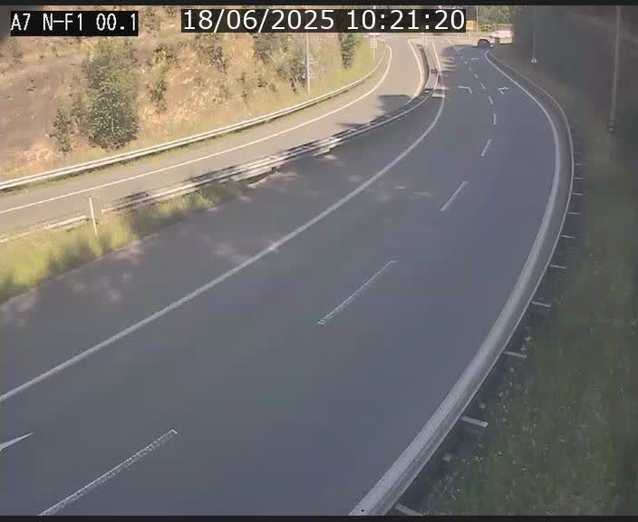 Webcam autoroute Luxembourg A7 située dans la sortie 1 Waldhof, vers la N11, avant le Tunnel Stafelter
