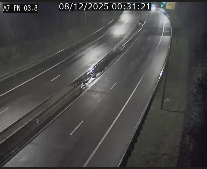 Caméra autoroute Luxembourg A7 - Passage à gibier Rëngelbour - direction Tunnel Stafelter