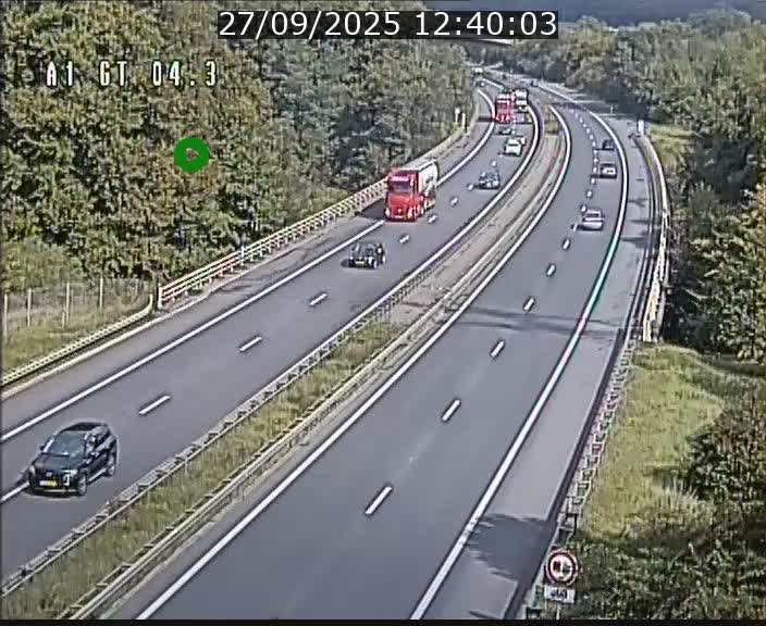 Traffic live webcam Luxembourg Itzig - A1 direction Sandweiler - BK 4.3