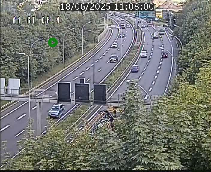 Traffic live webcam Luxembourg Hamm - A1 direction Sandweiler - BK 6.4