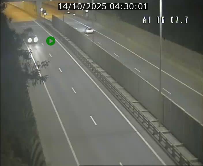 Traffic live webcam Luxembourg Kirchberg - A1 direction Luxembourg-ville - BK 7.7